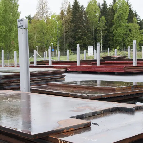 grovplåt-lager Ordninär grovplåt lager